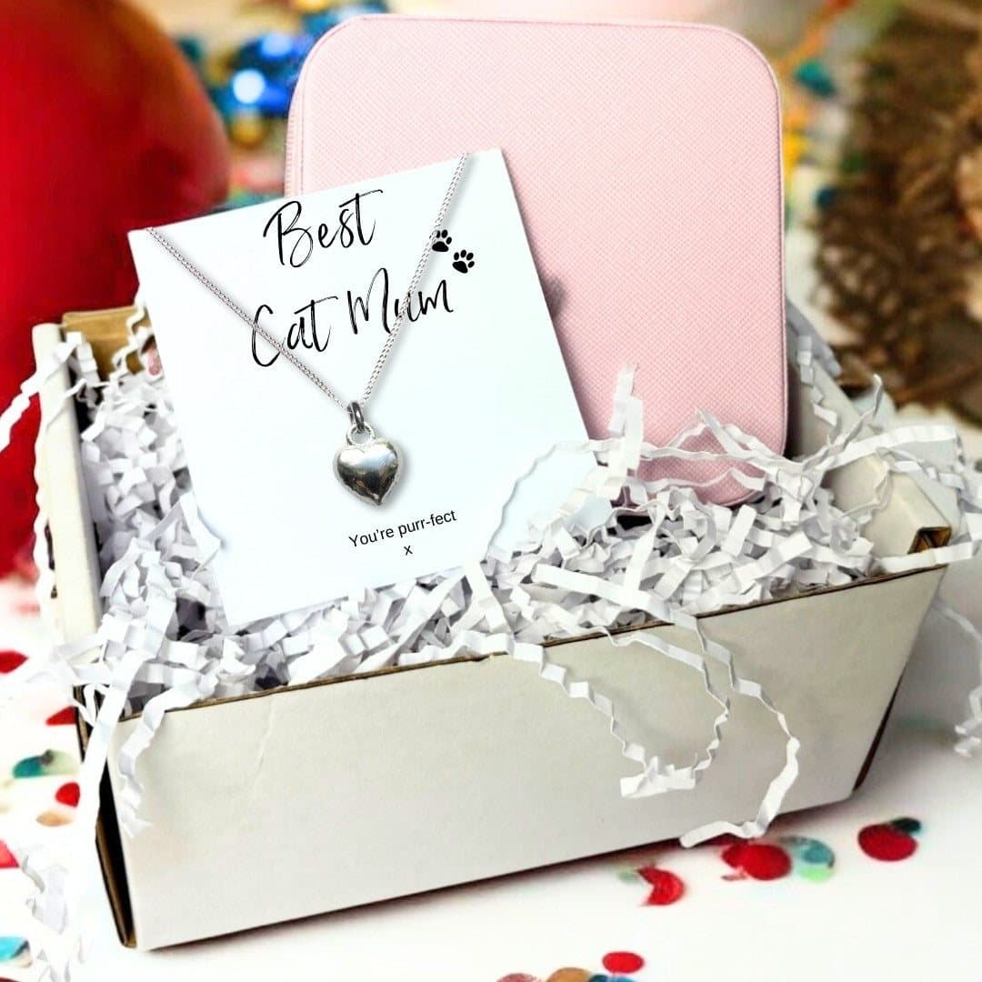 Cat mum necklace gift: silver puff heart necklace and pink jewellery box