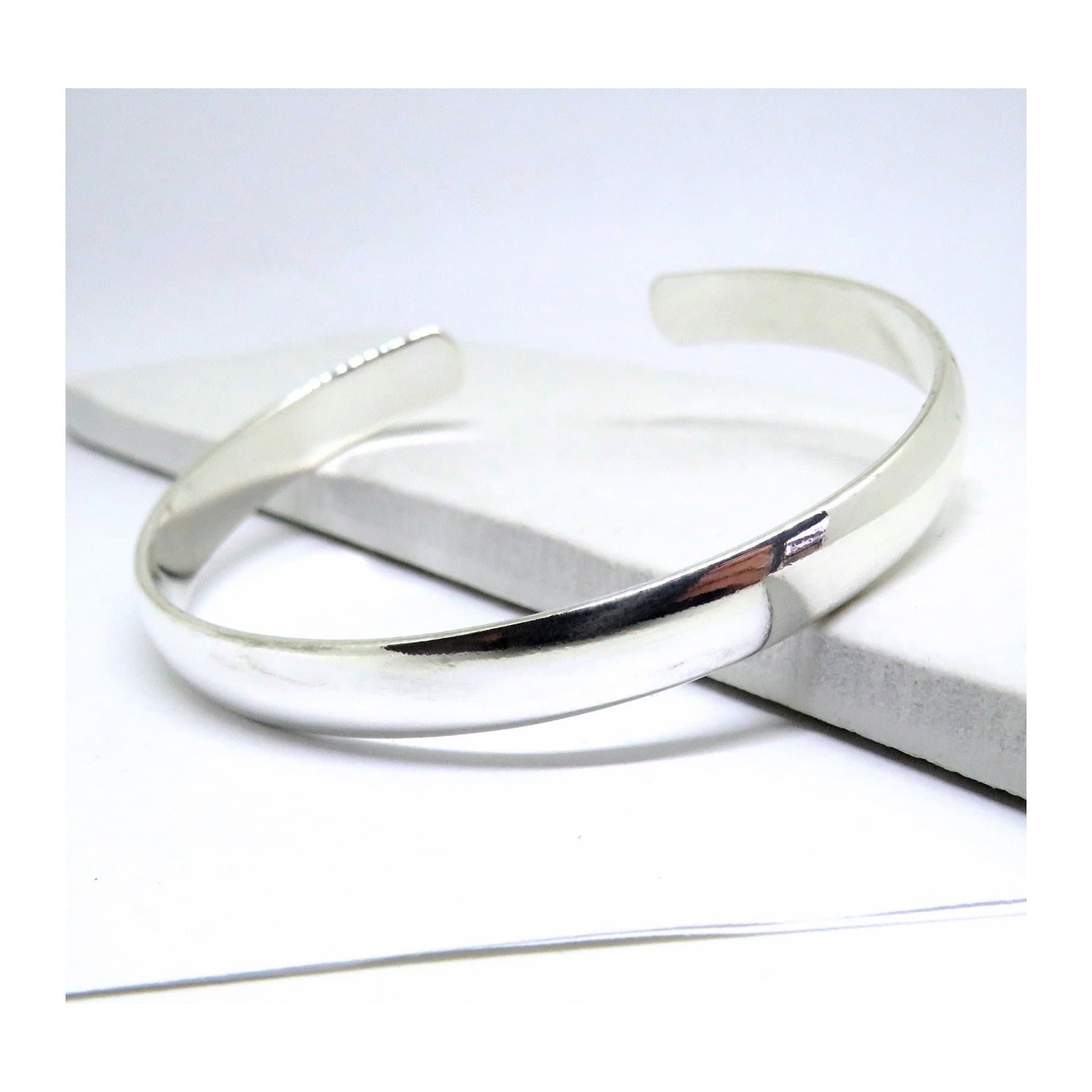 Chunky silver bangle for women in sterling silver plated