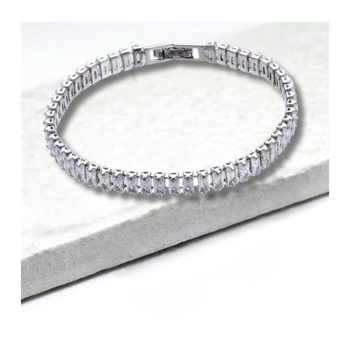 Cubic zirconia tennis bracelet with rectangular baguette-shaped stones
