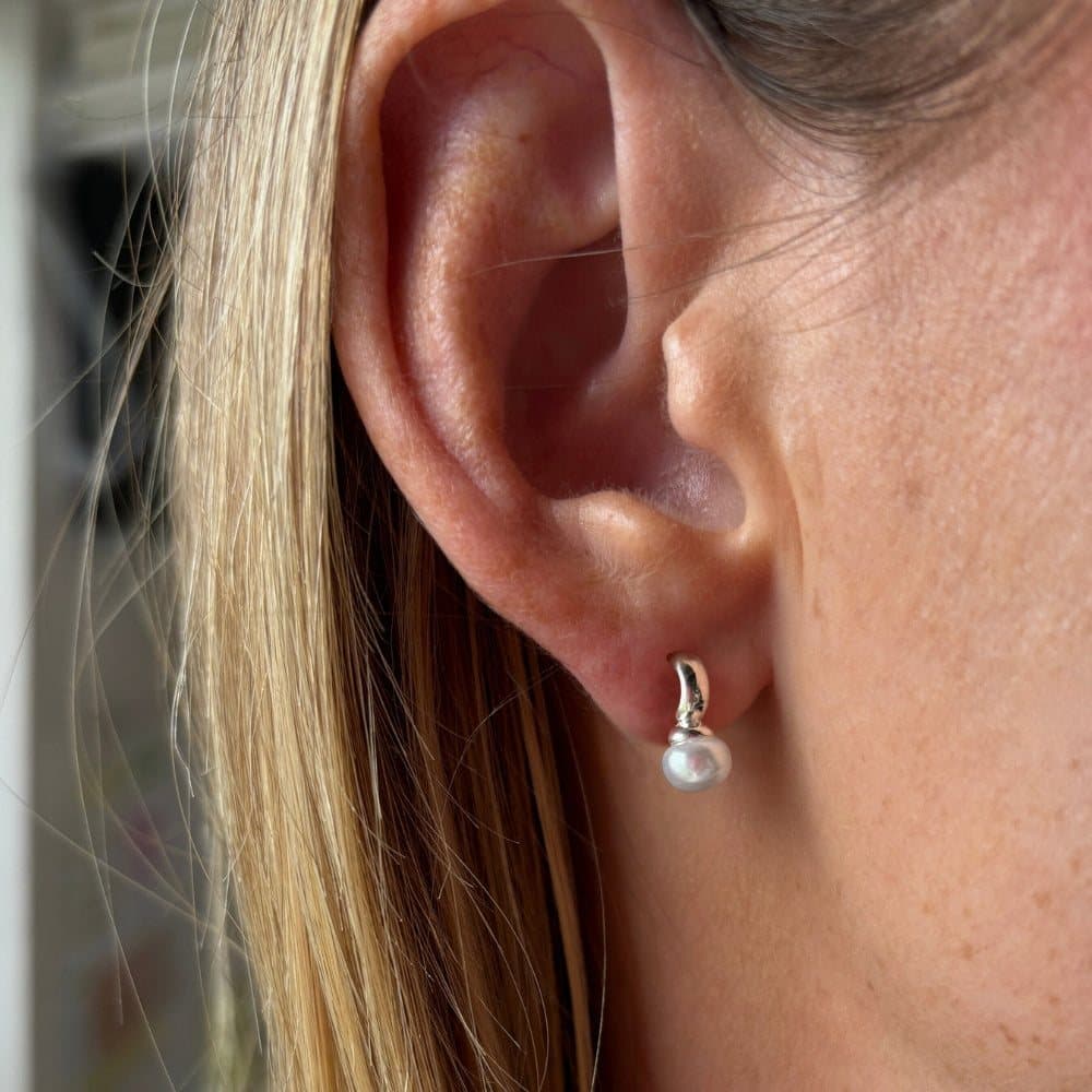 Moon hoop stud earrings in stainless steel