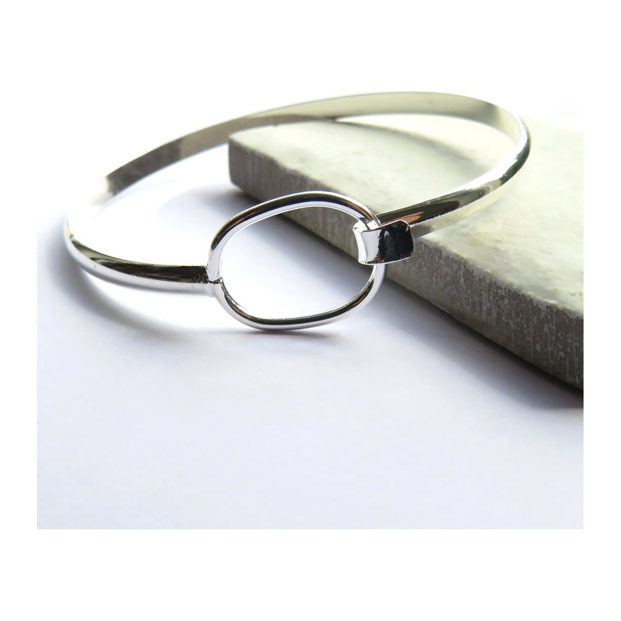 Silver loop bangle, sterling silver plated, 18 cm diameter