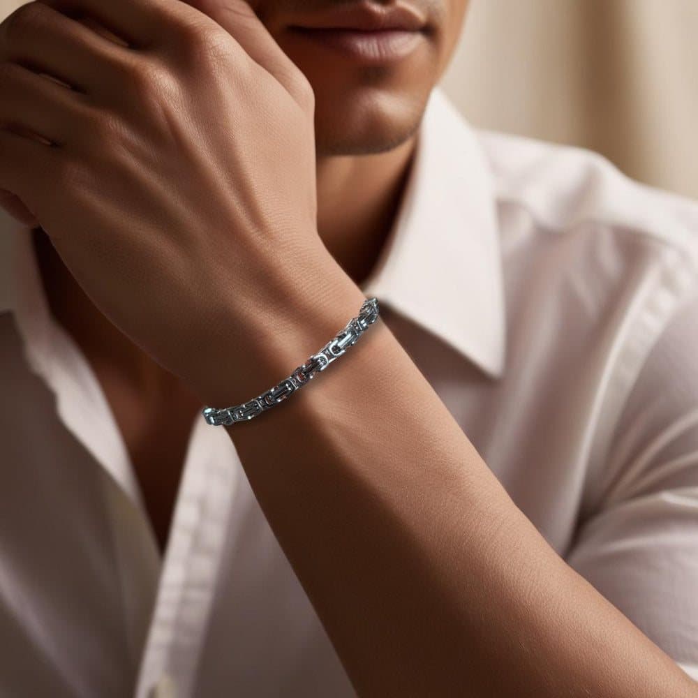 Men's silver-toned Aztec chain bracelet in stainless steel