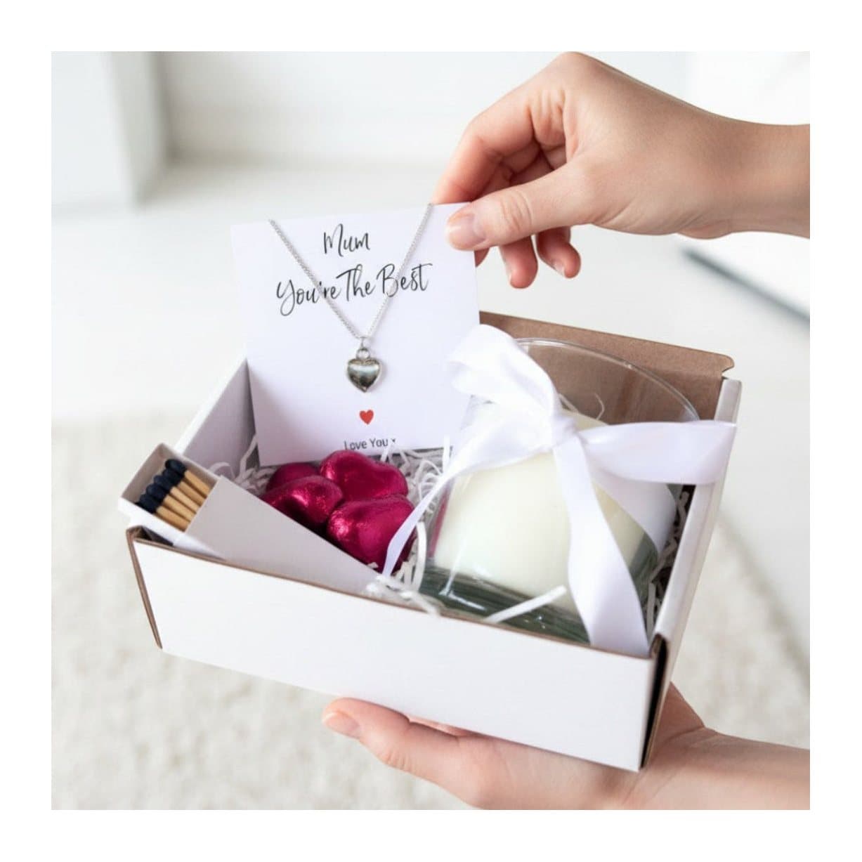 Necklace and candle gift hamper with silver heart necklace and vanilla candle