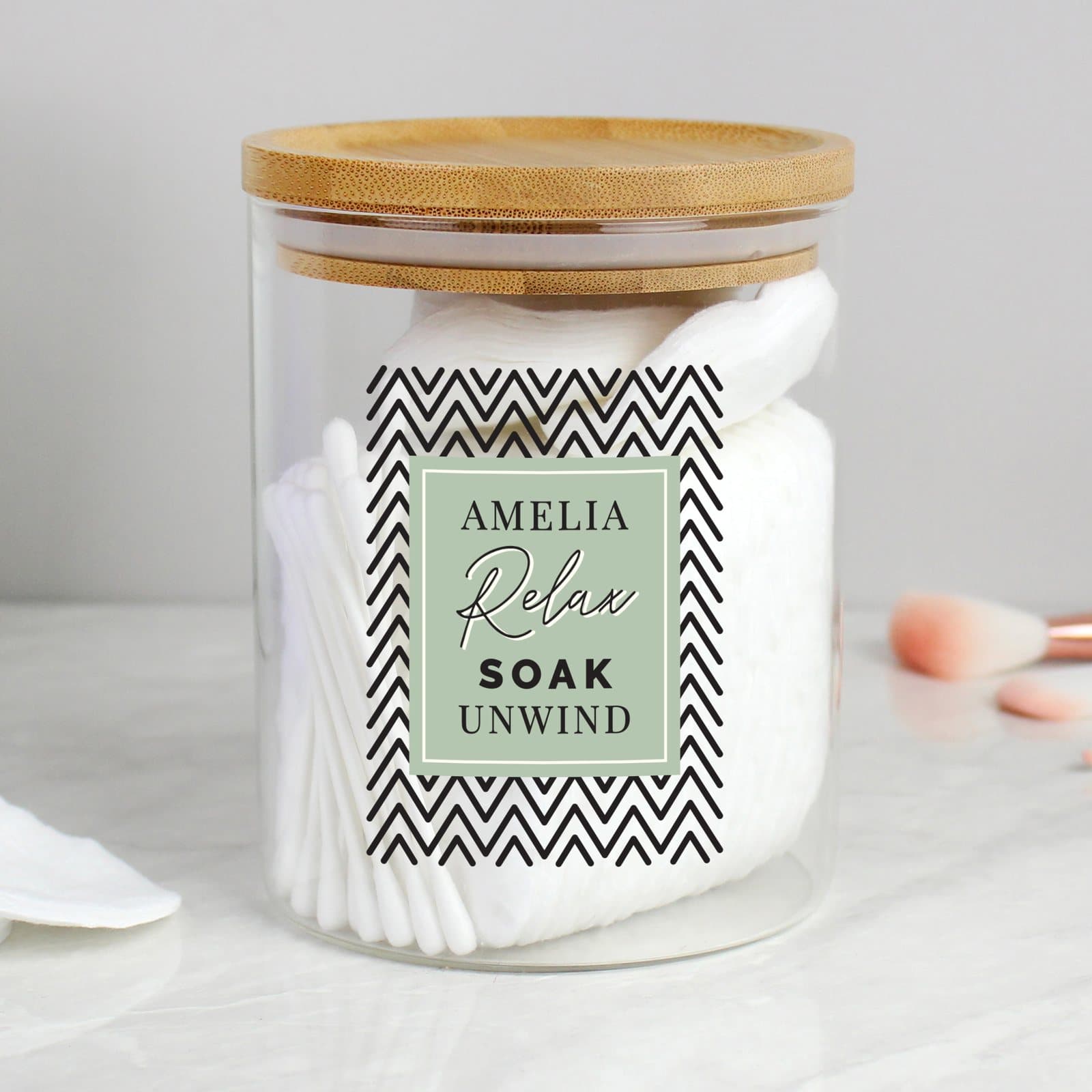 Personalised glass jar with a bamboo lid