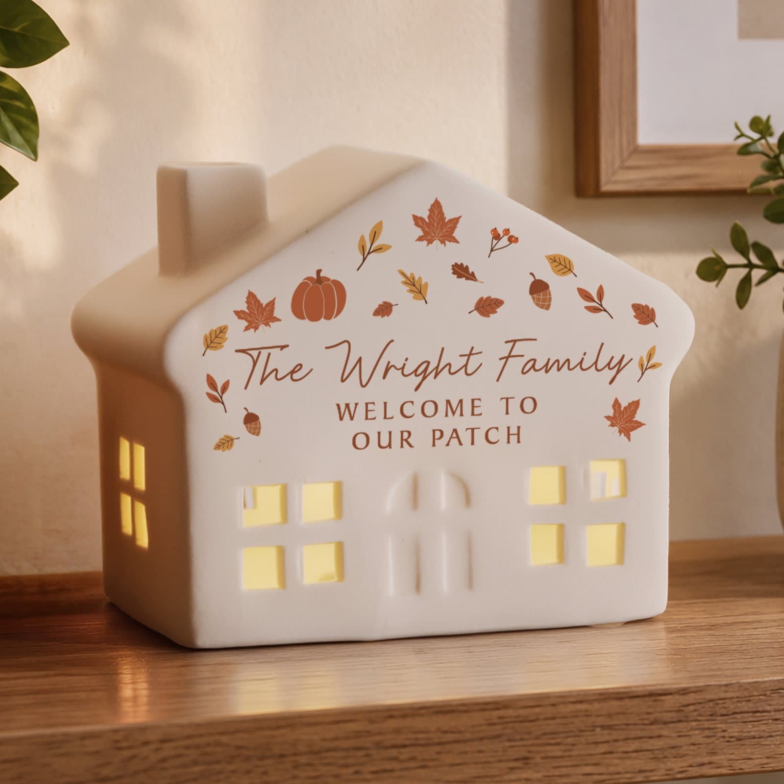 Autumnal leaves LED house decoration