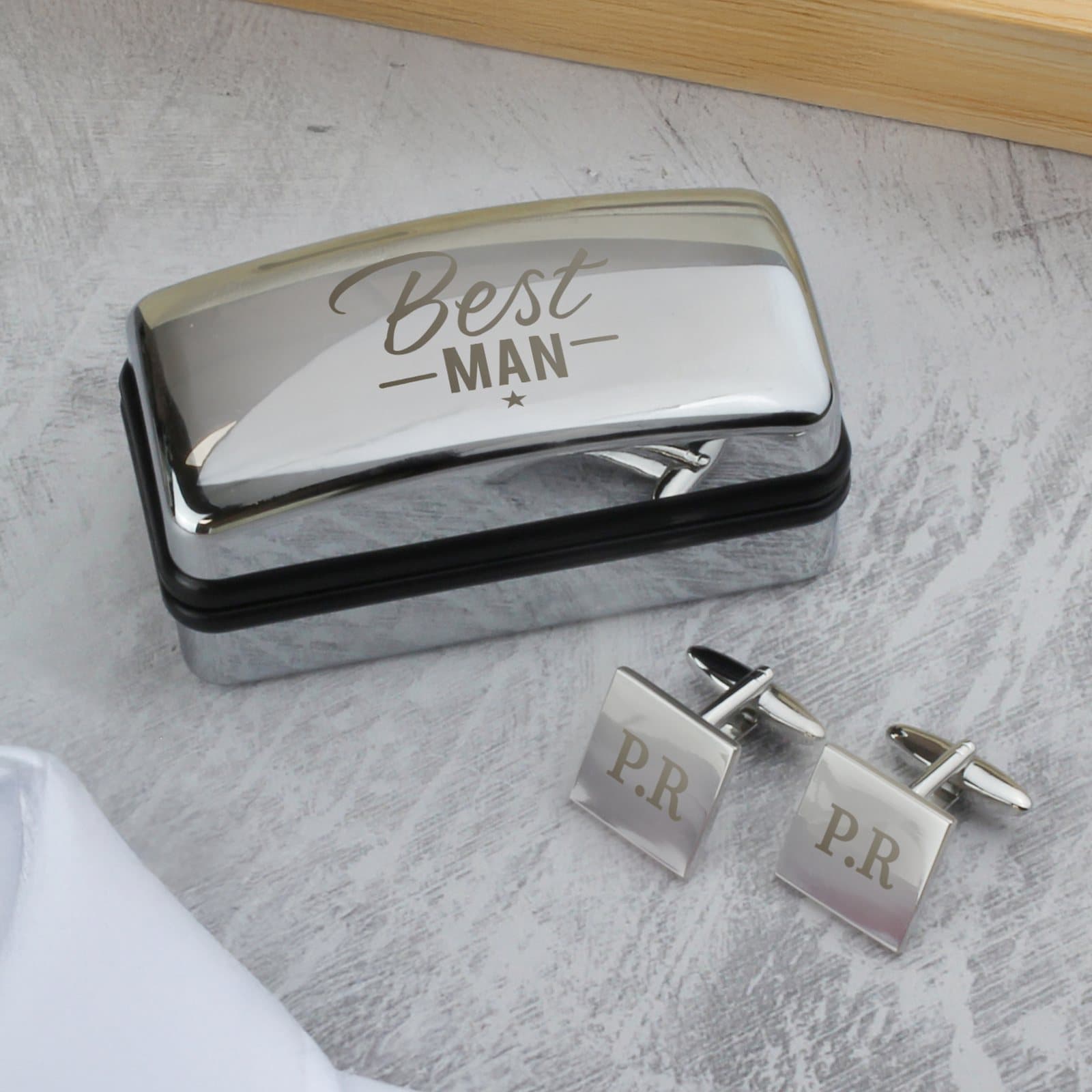 Square cufflinks in a chrome-effect box engraved Best Man