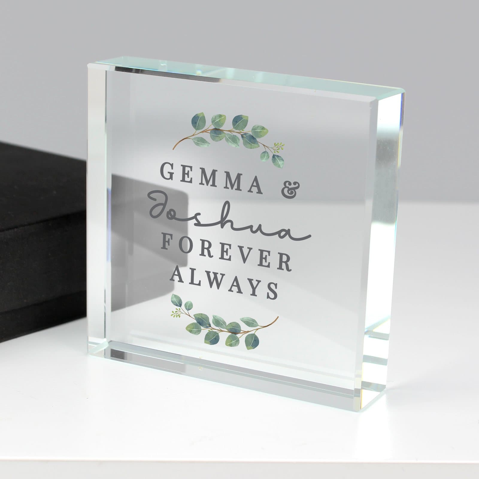 Personalised botanical glass crystal token with four lines of text