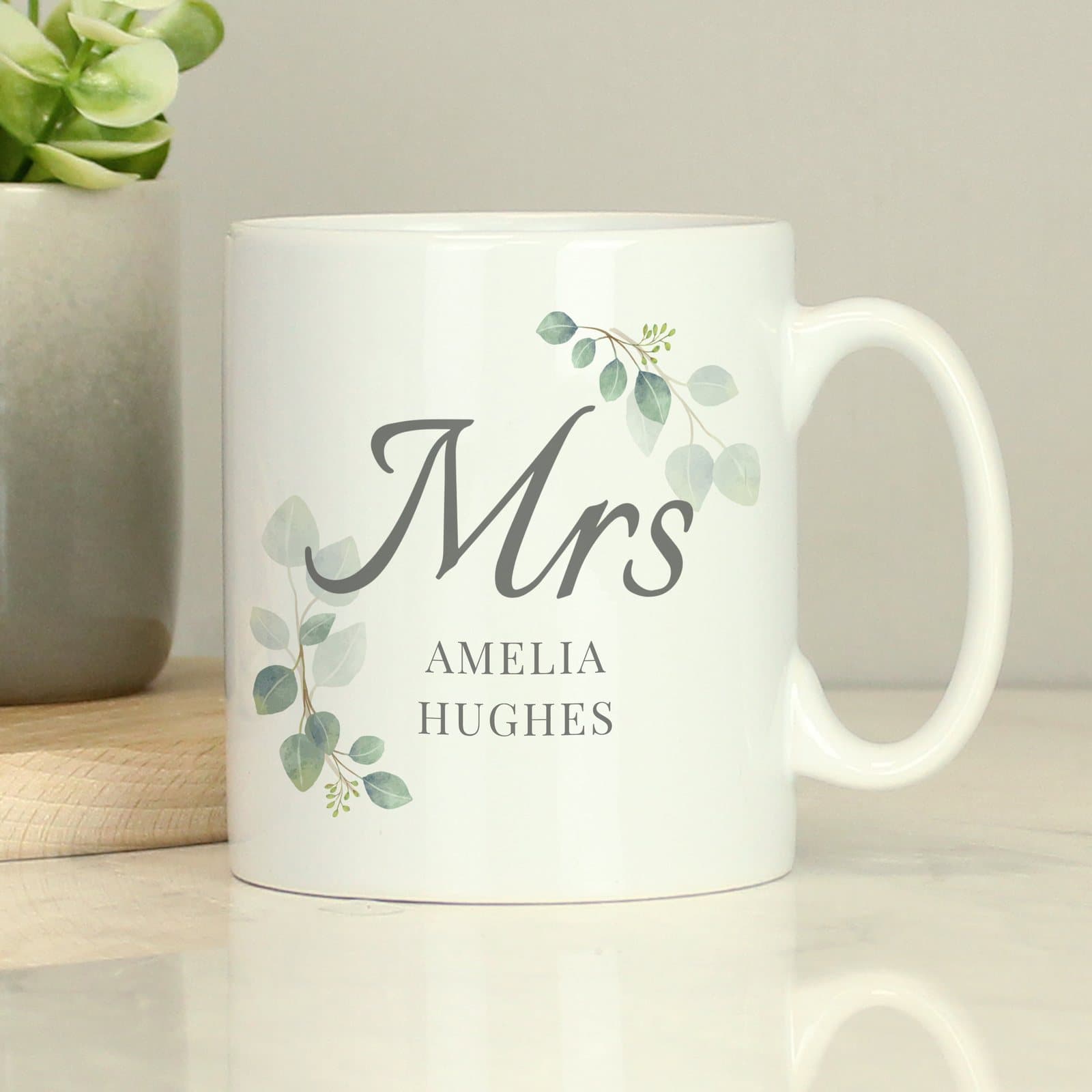 Ceramic Botanical Mrs mug with a botanical design