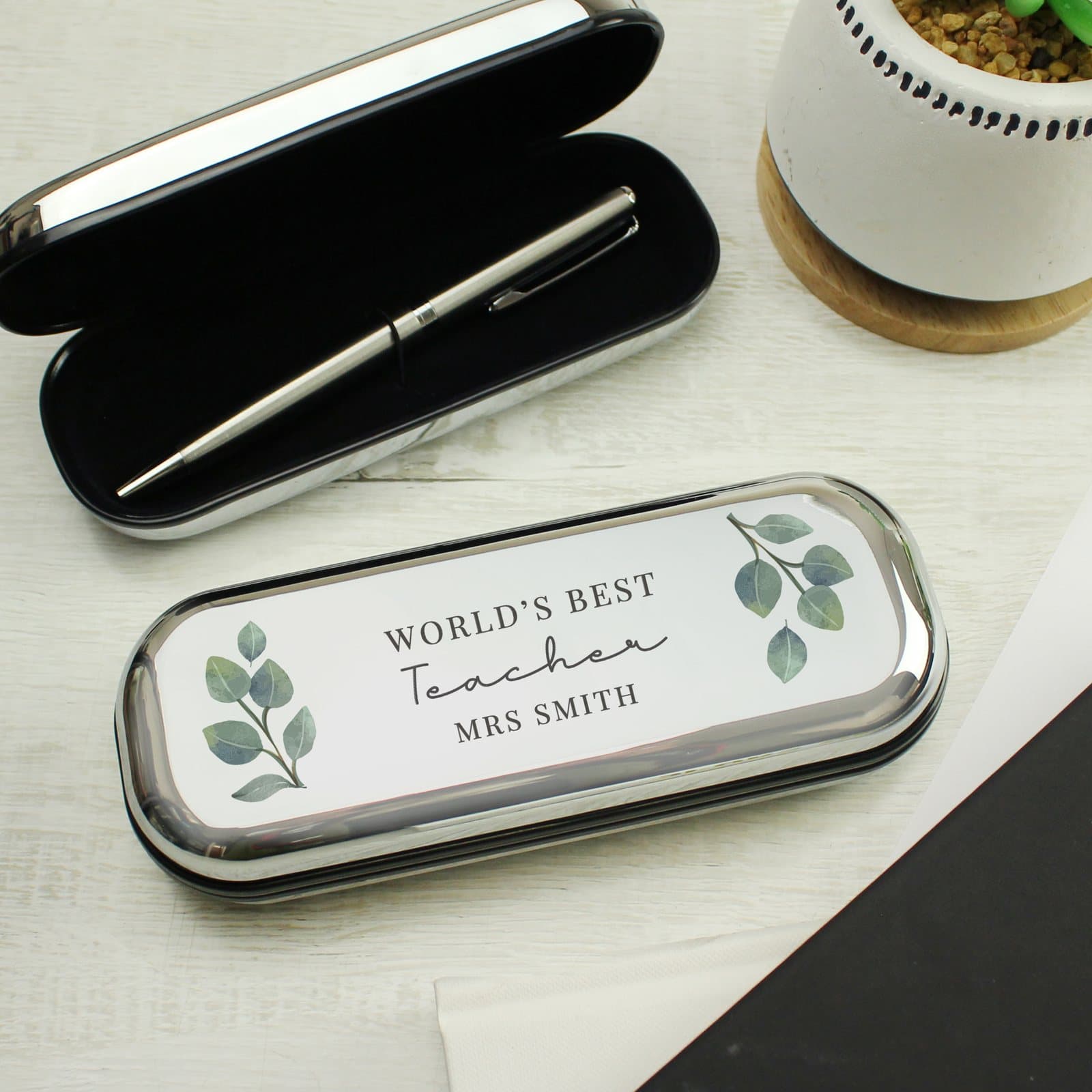 Botanical pen and box set with personalised text