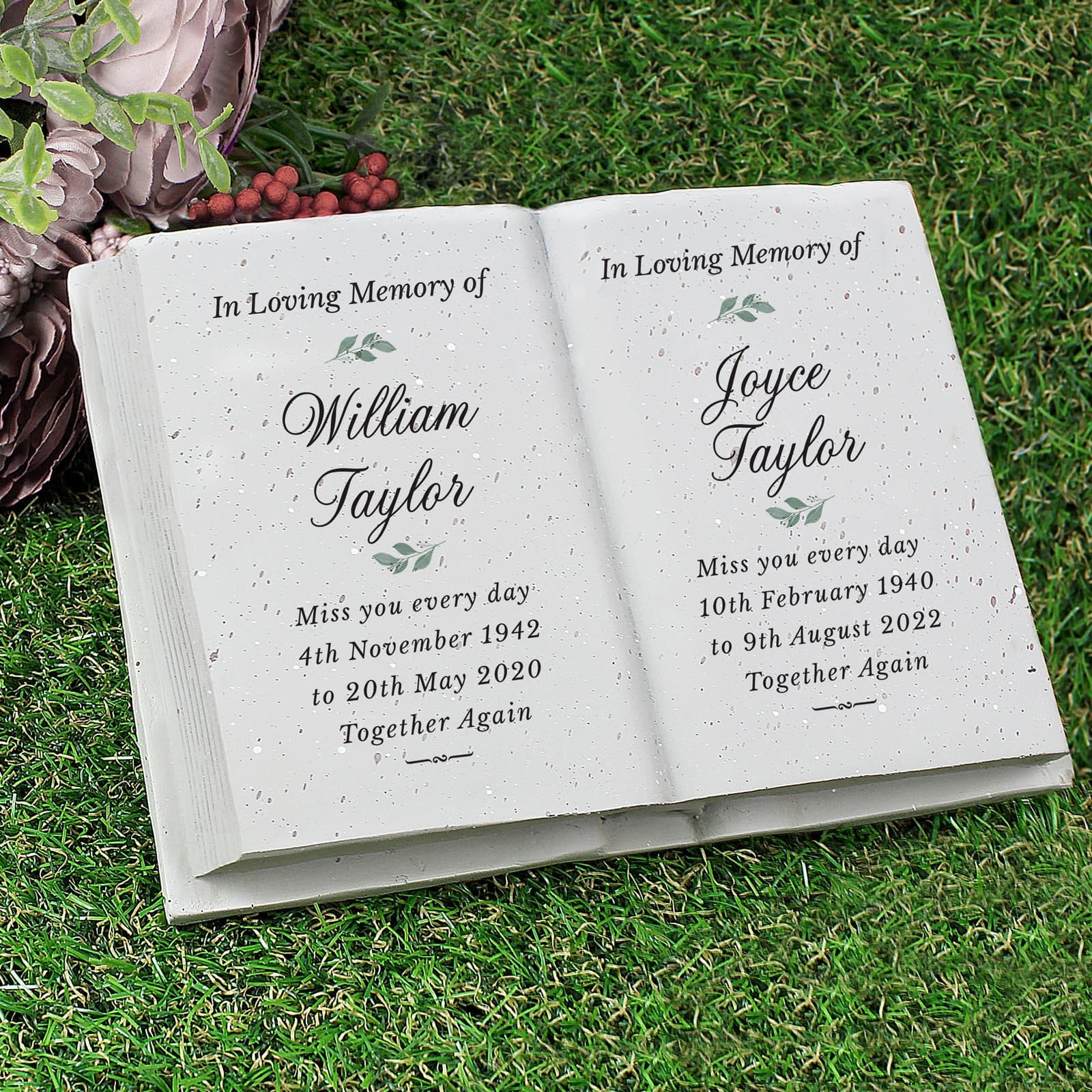 Resin memorial book with personalised lines of text on each side
