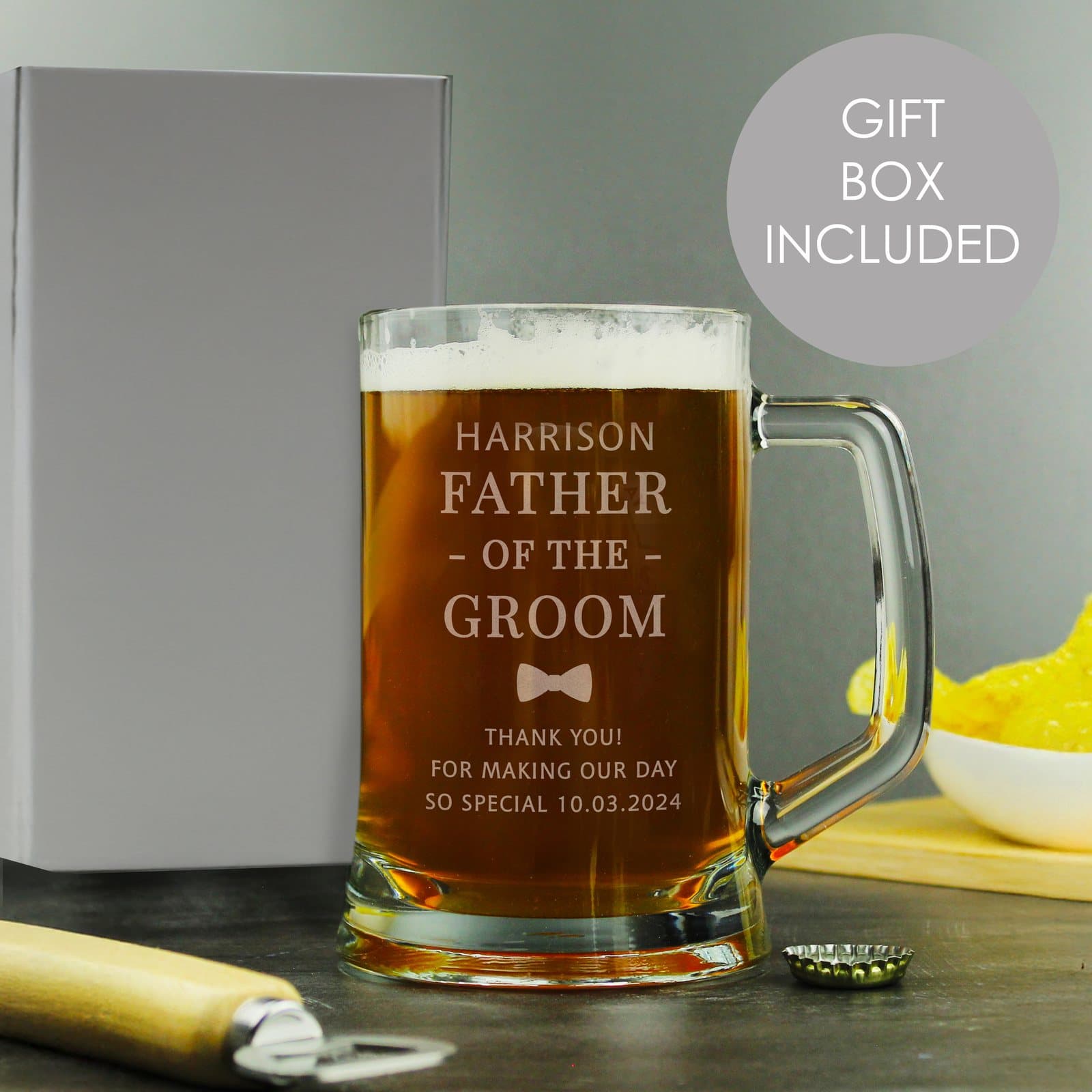 Glass pint stern tankard with Father of the Groom text and a personalised message