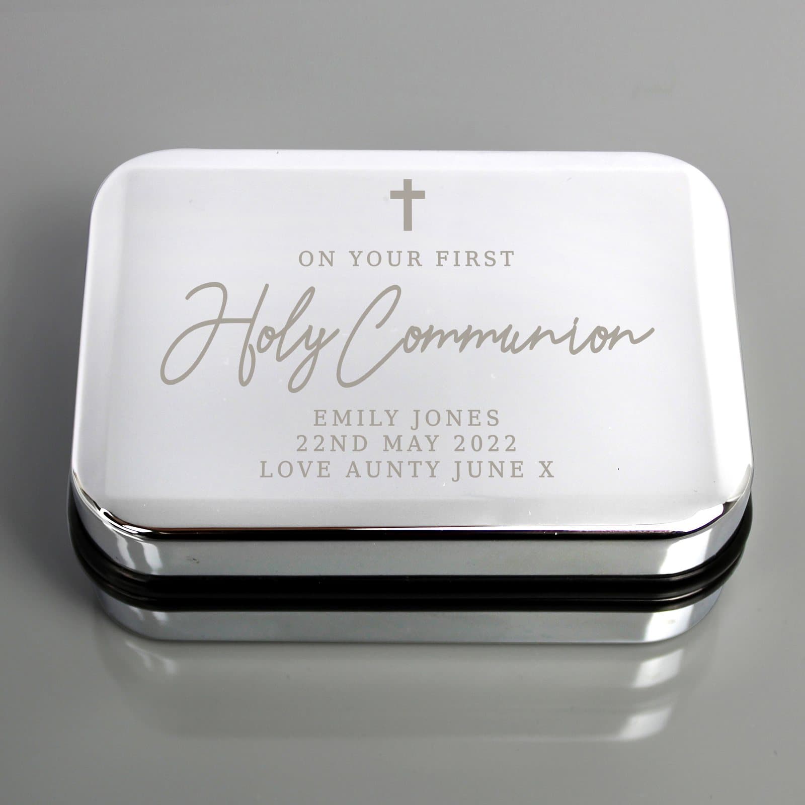 Necklace box with personalised First Holy Communion text