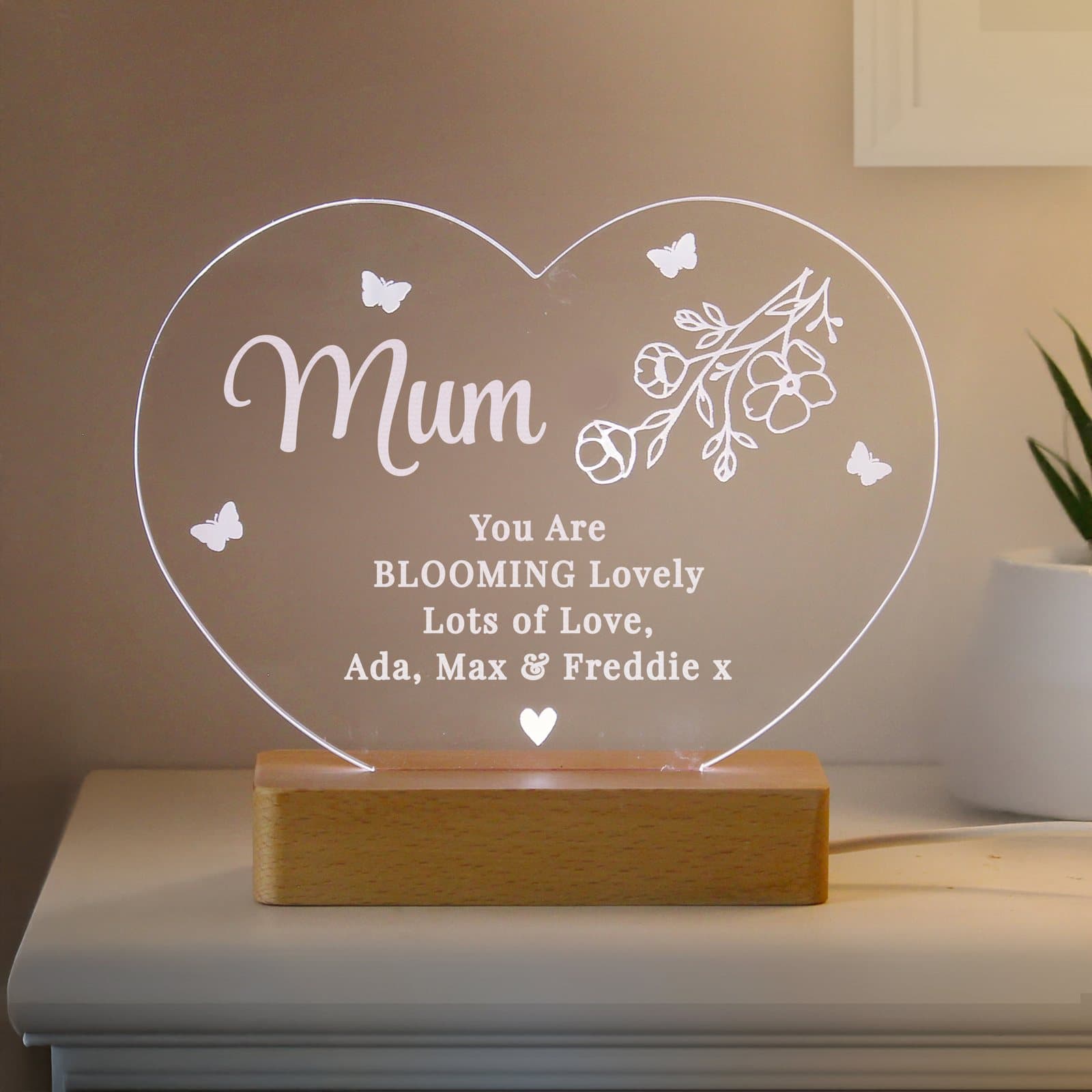 Personalised floral heart LED light with a name and lines of text