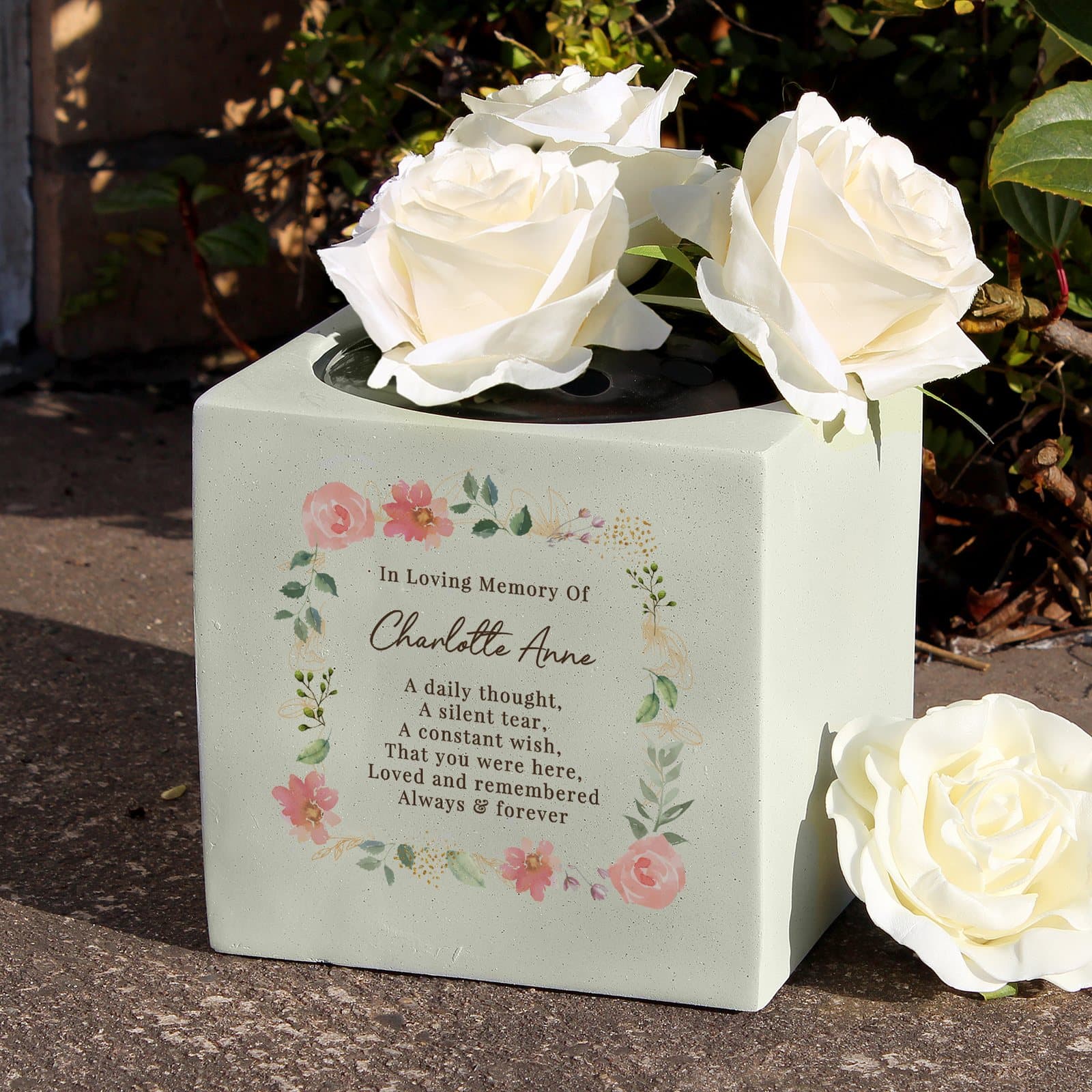 Personalised floral resin memorial vase with lines of text
