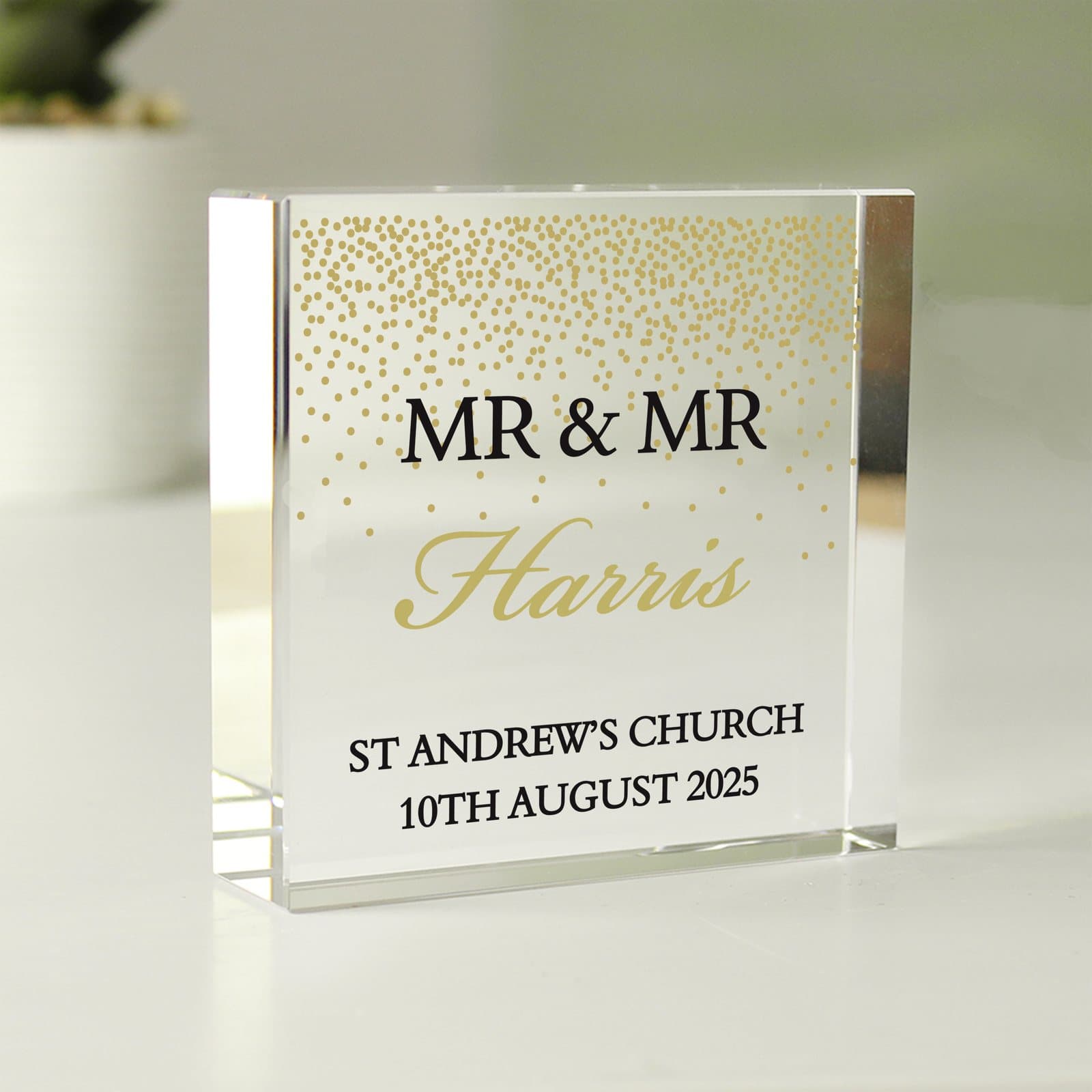 Personalised gold confetti crystal token with four lines of text