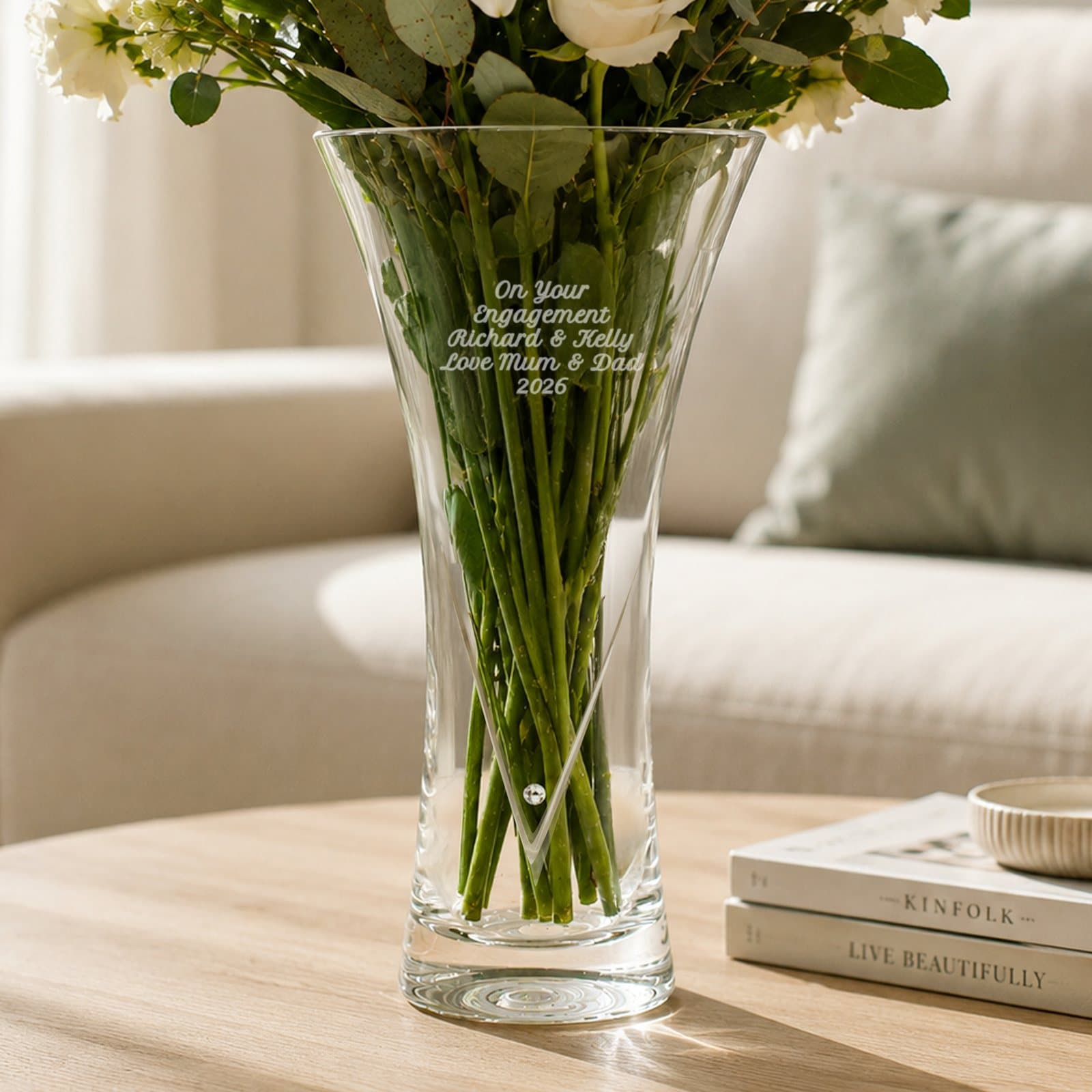 Hand cut diamond effect heart vase with a personalised message