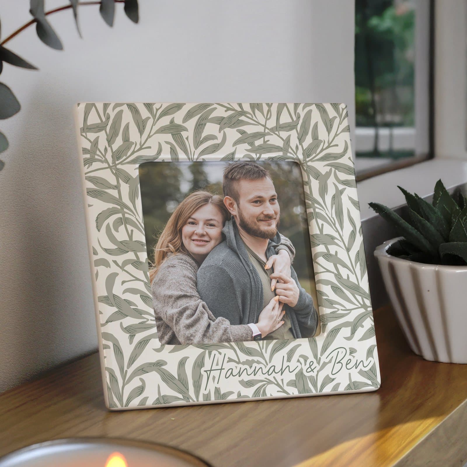 Ceramic square photo frame with a botanical leaf design
