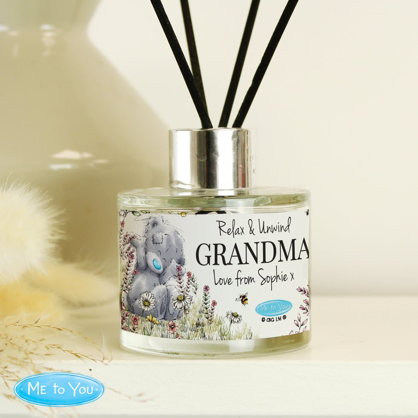 Personalised Me to You bees reed diffuser in glass with wild flowers and bees