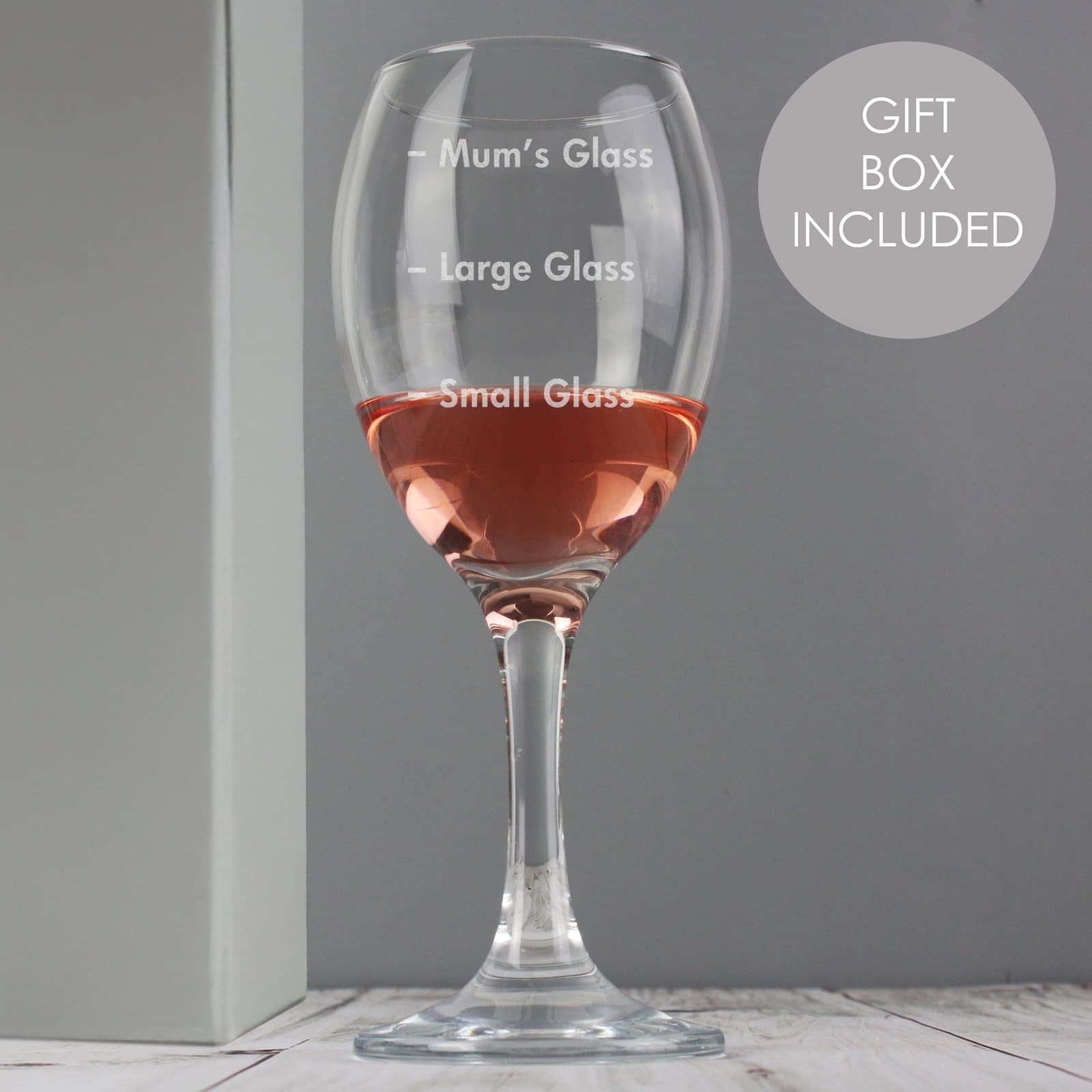 Measures wine glass personalised with a name and fixed Glass wording