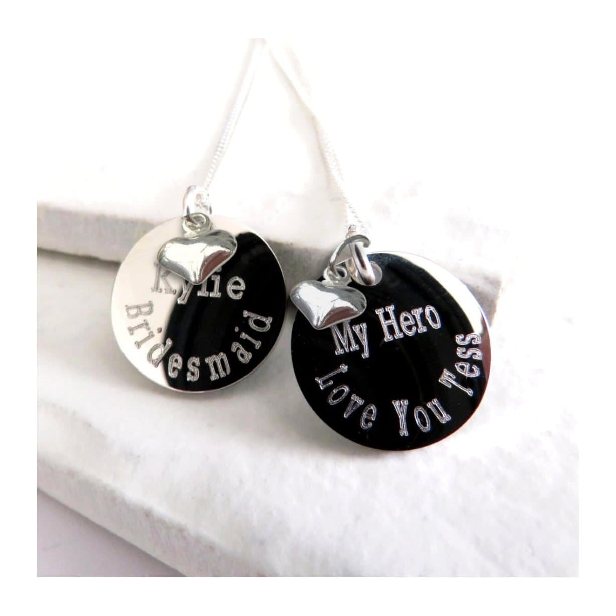 Mini heart necklace with a round silver coloured engraved disc