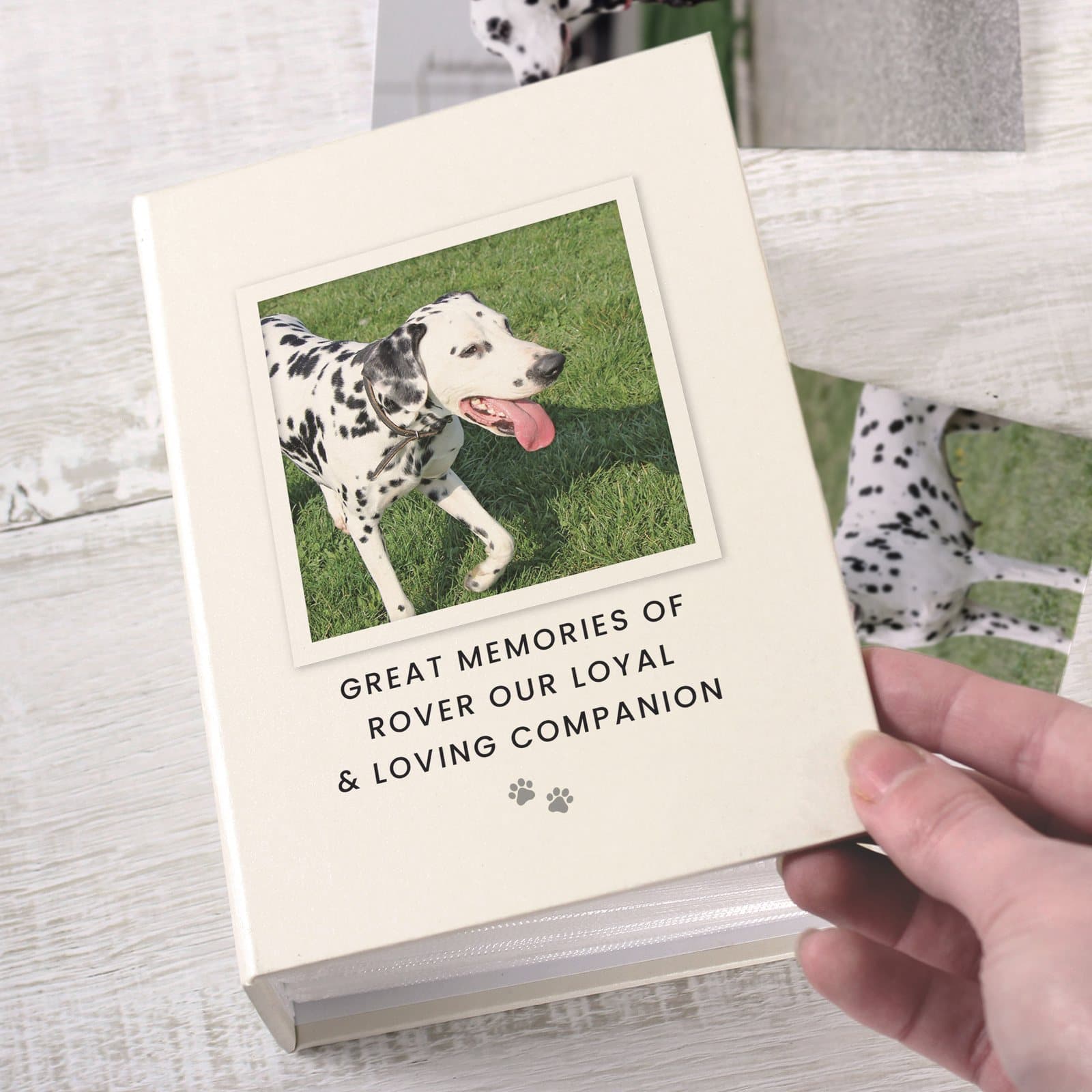 6x4 pet photo album with a pet photo and three lines of text on the front cover