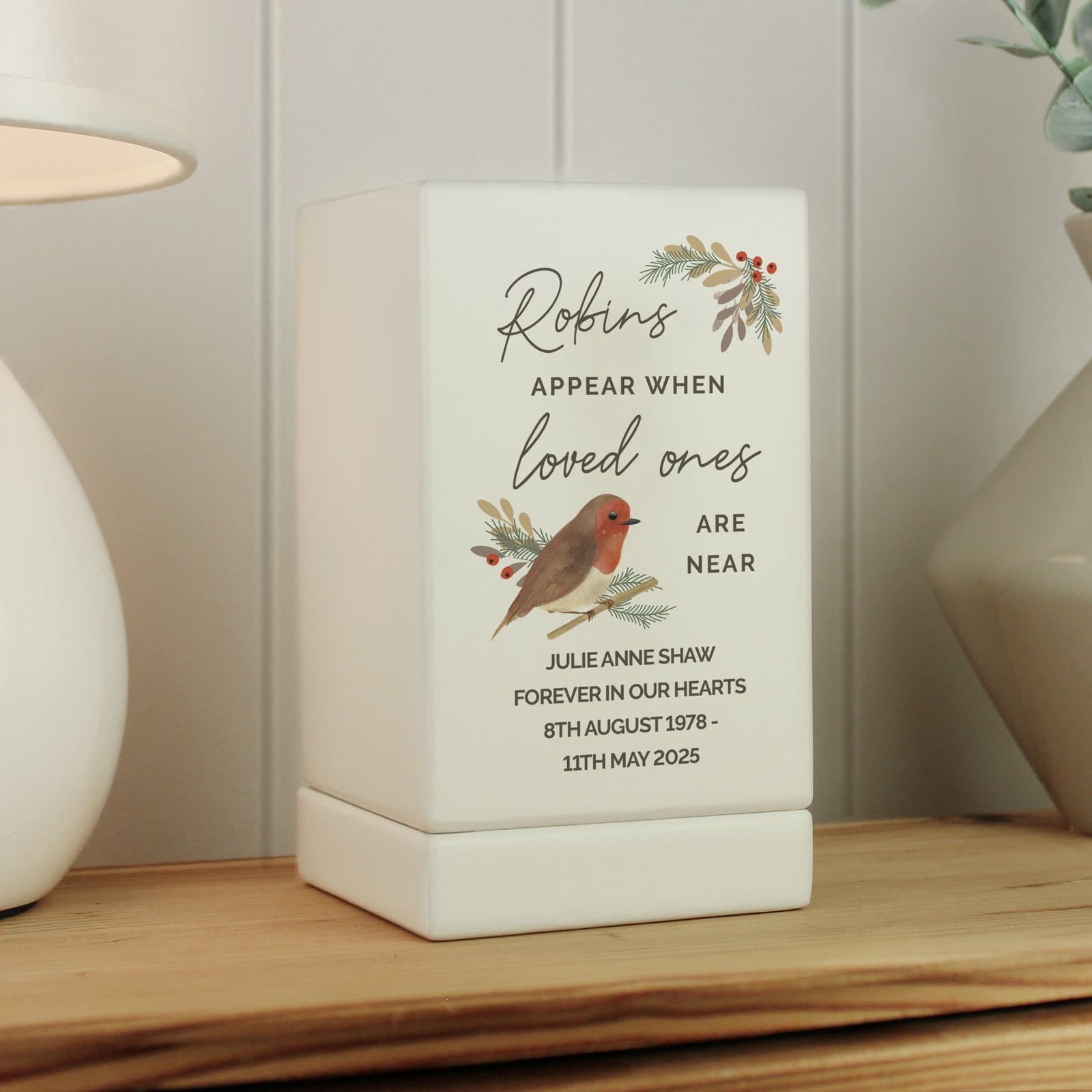 Personalised small wooden urn with robin design