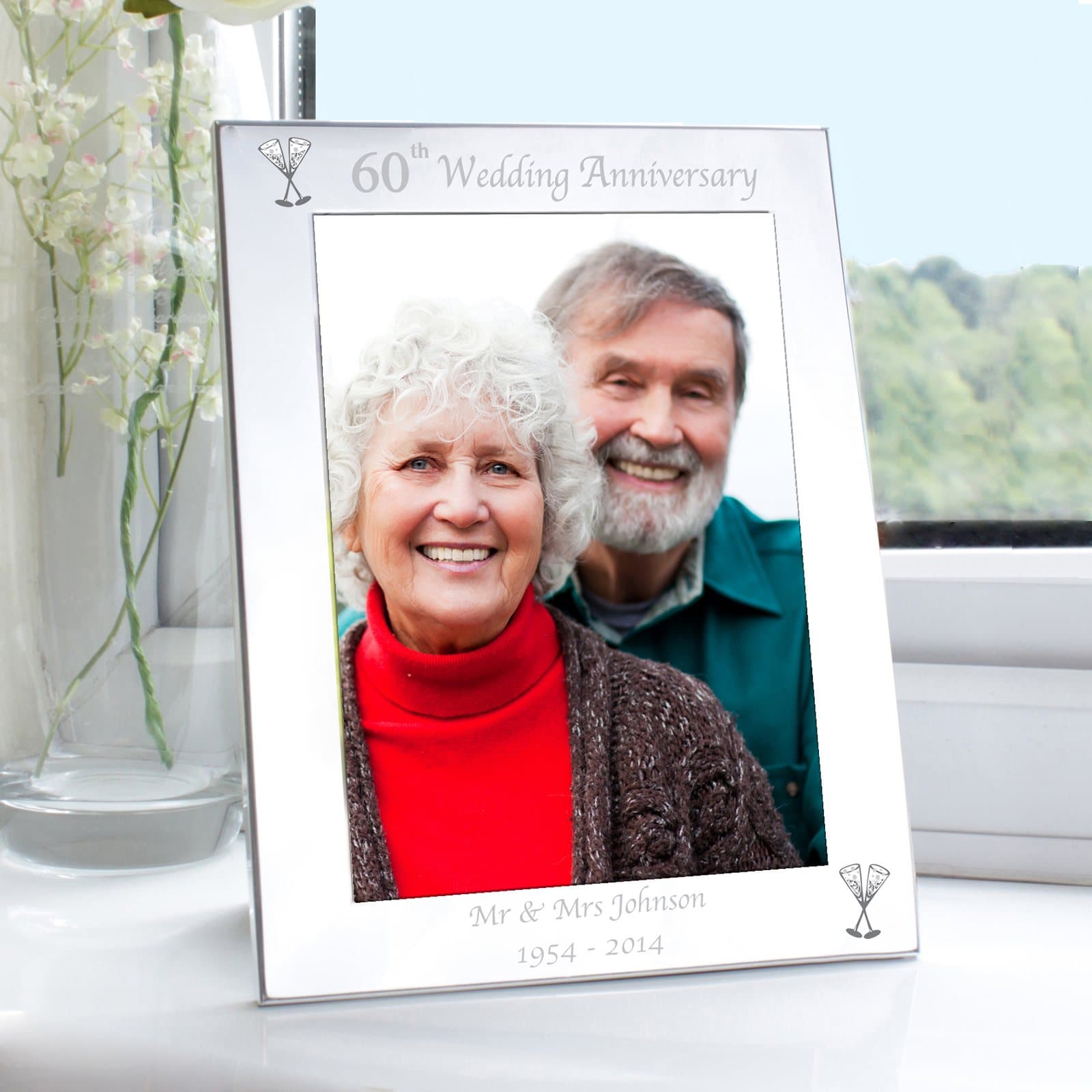 Personalised silver 60th wedding anniversary photo frame with message lines