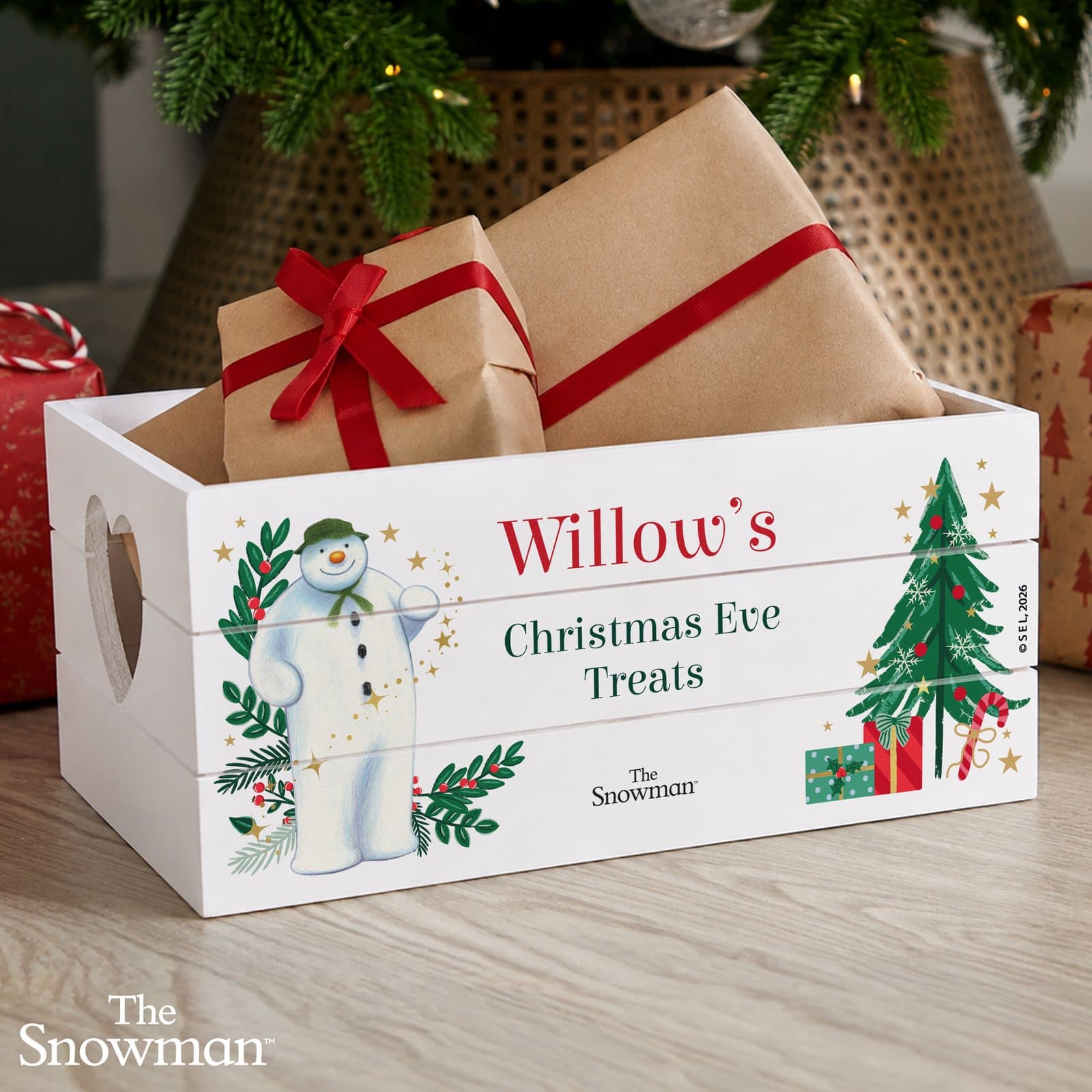 Reclaimed wood crate with heart shaped handles and Snowman Christmas wishes design