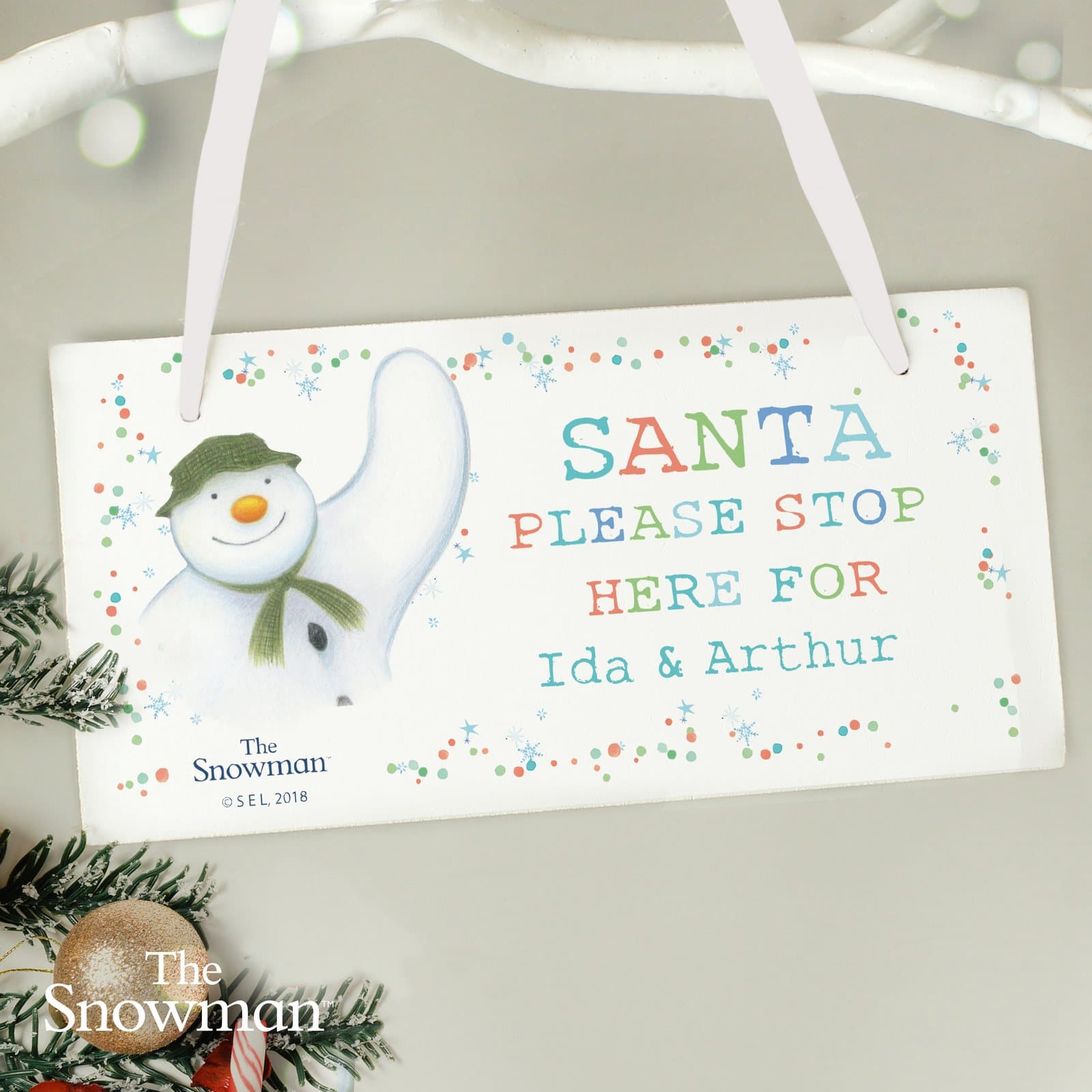 Rectangular wooden Santa please stop here for sign with names and ribbon