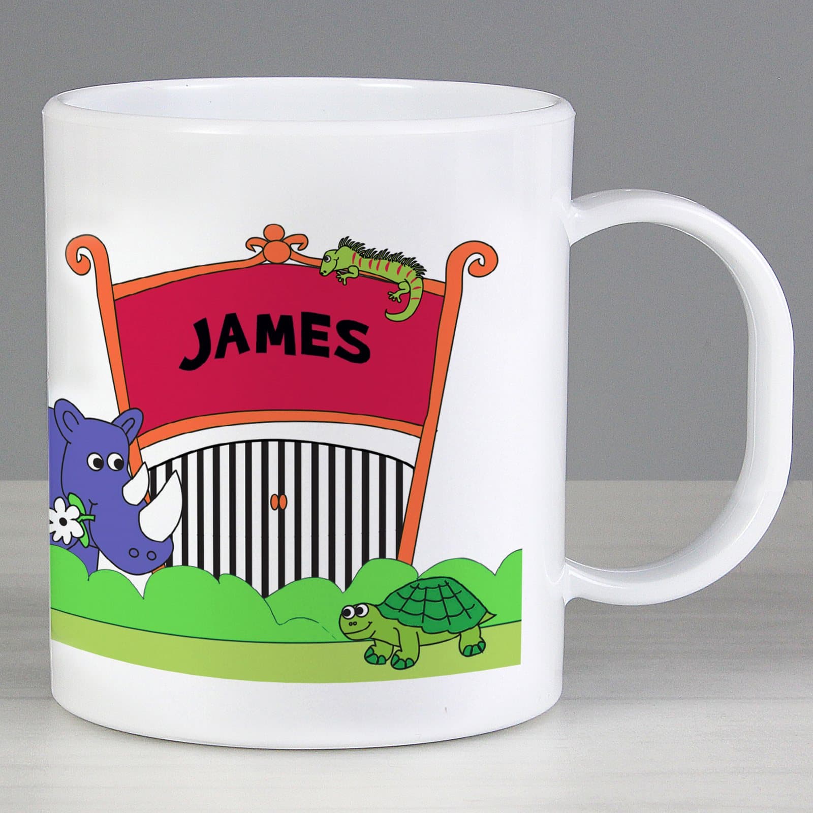 Plastic children's mug with a zoo design